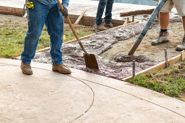 Best Commercial Concrete Services in Batesville, MS